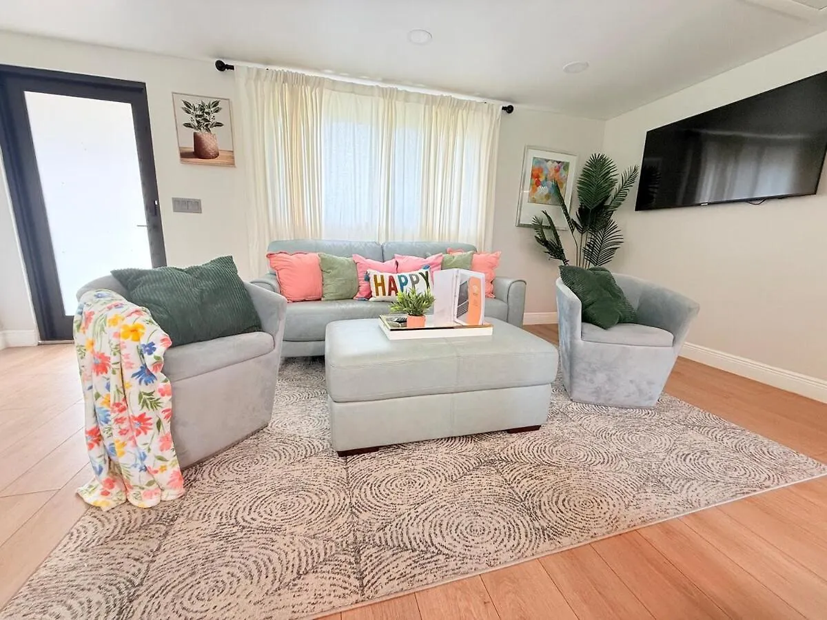 Coastal Comfort Retreat Getaway Near Hospitals 坦帕